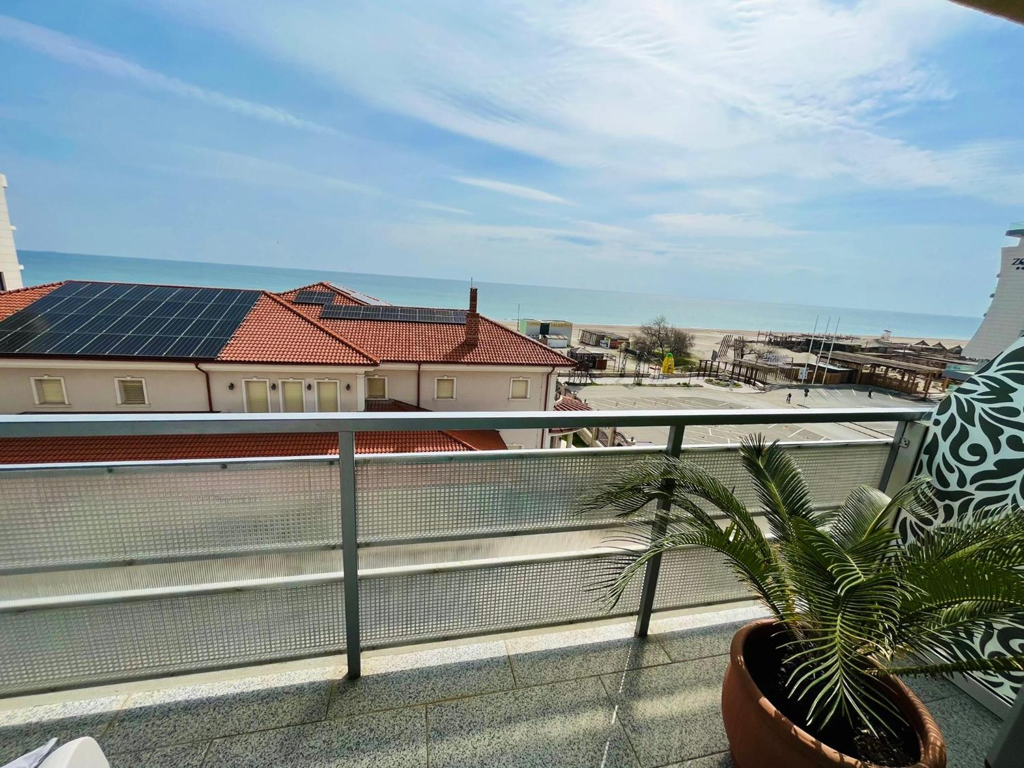 Roapart Mamaia - Sea View Maia 公寓 那沃达利